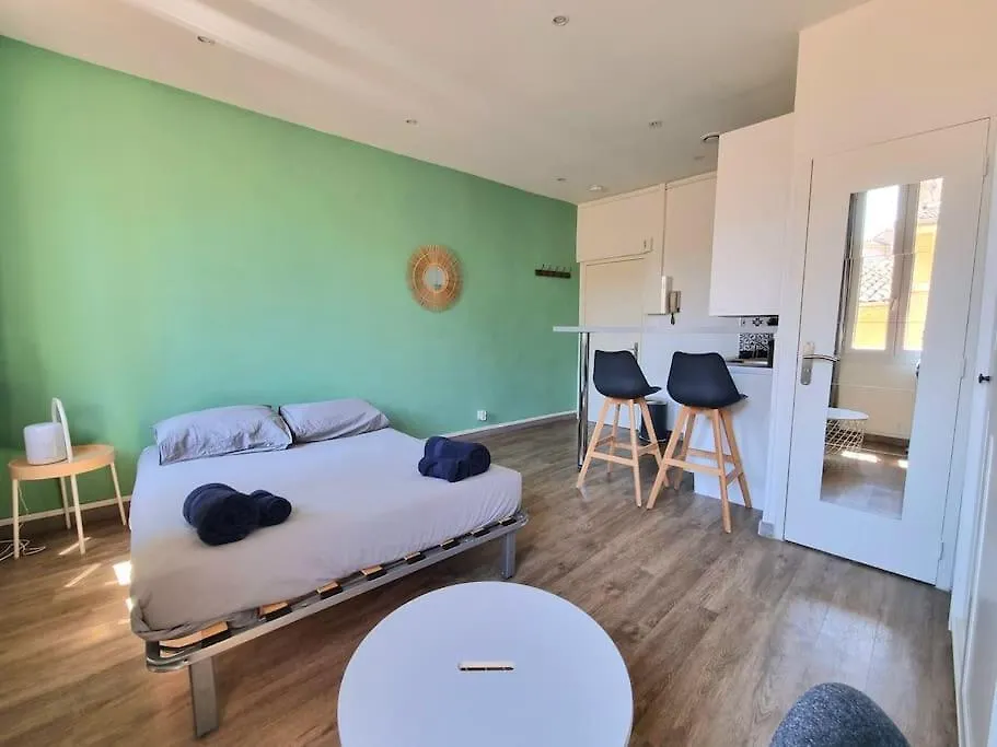 Appartement Studio Equipe Et Renove, Centre Historique Aix-en-Provence