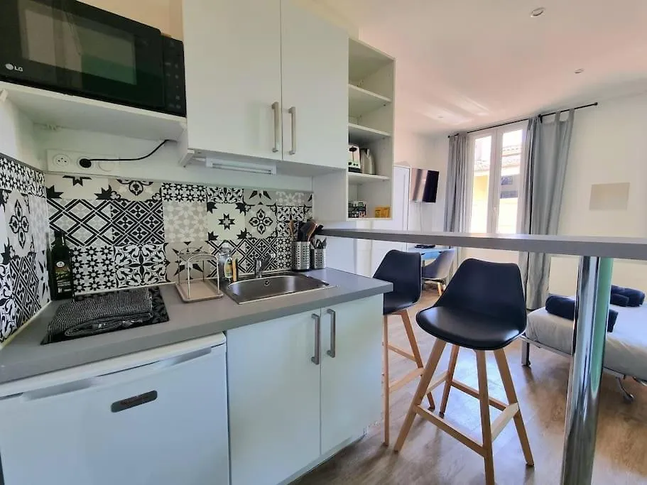 Studio Equipe Et Renove, Centre Historique Aix-en-Provence 0*,  France